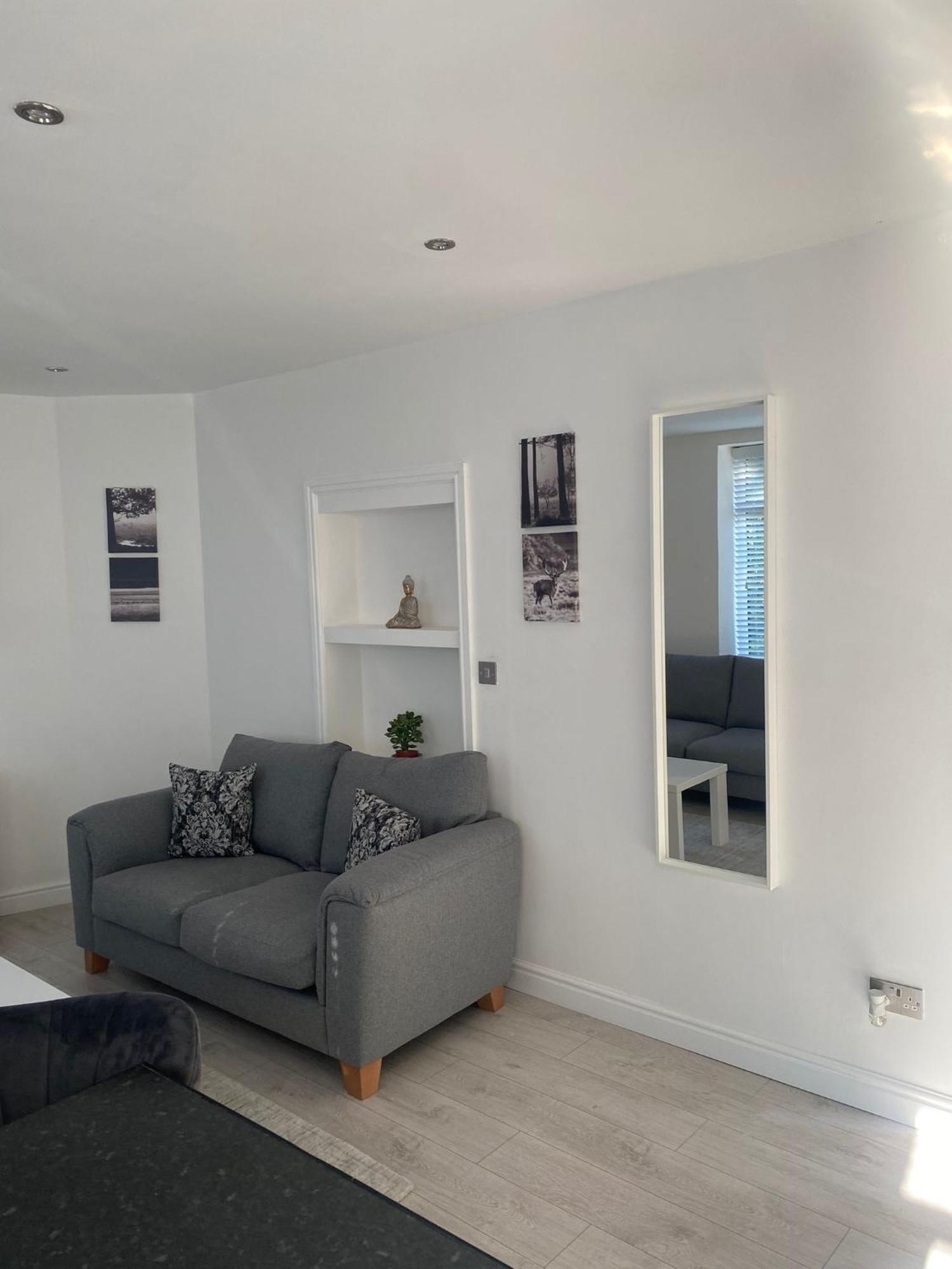 Apartment Spacious 2 Bedroom