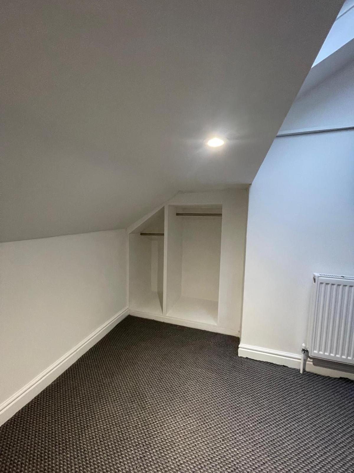 Apartment Spacious 2 Bedroom Liverpool